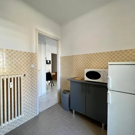 شقة Elegant 3 Voyageurs Avec Terrasse & Parking Prive *